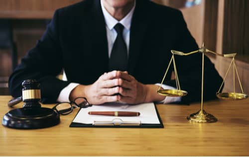 Lawyer reviews Exactech Recall Lawsuit
